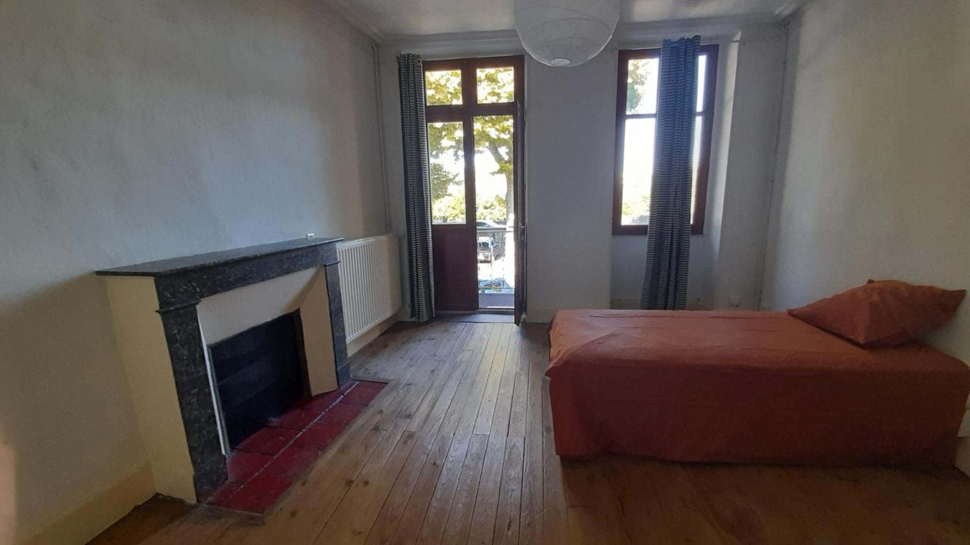 Par Saint Georges ! Apartment การ์ออร์ ภายนอก รูปภาพ
